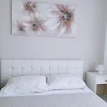 Fami Superior One Bedroom Apartment *