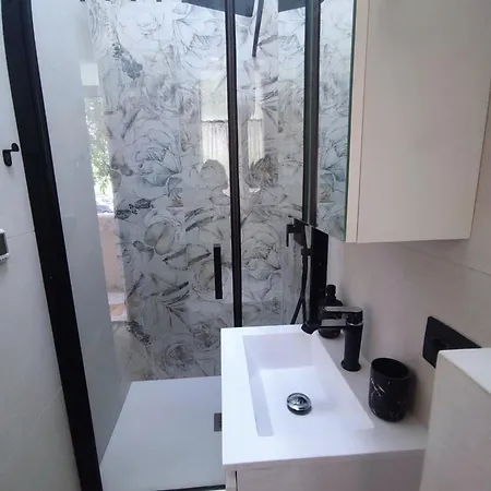 Appartamento Fami Superior One Bedroom Fiume