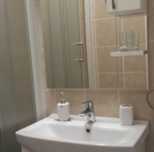 Апартаменты Fami Superior One Bedroom Риека